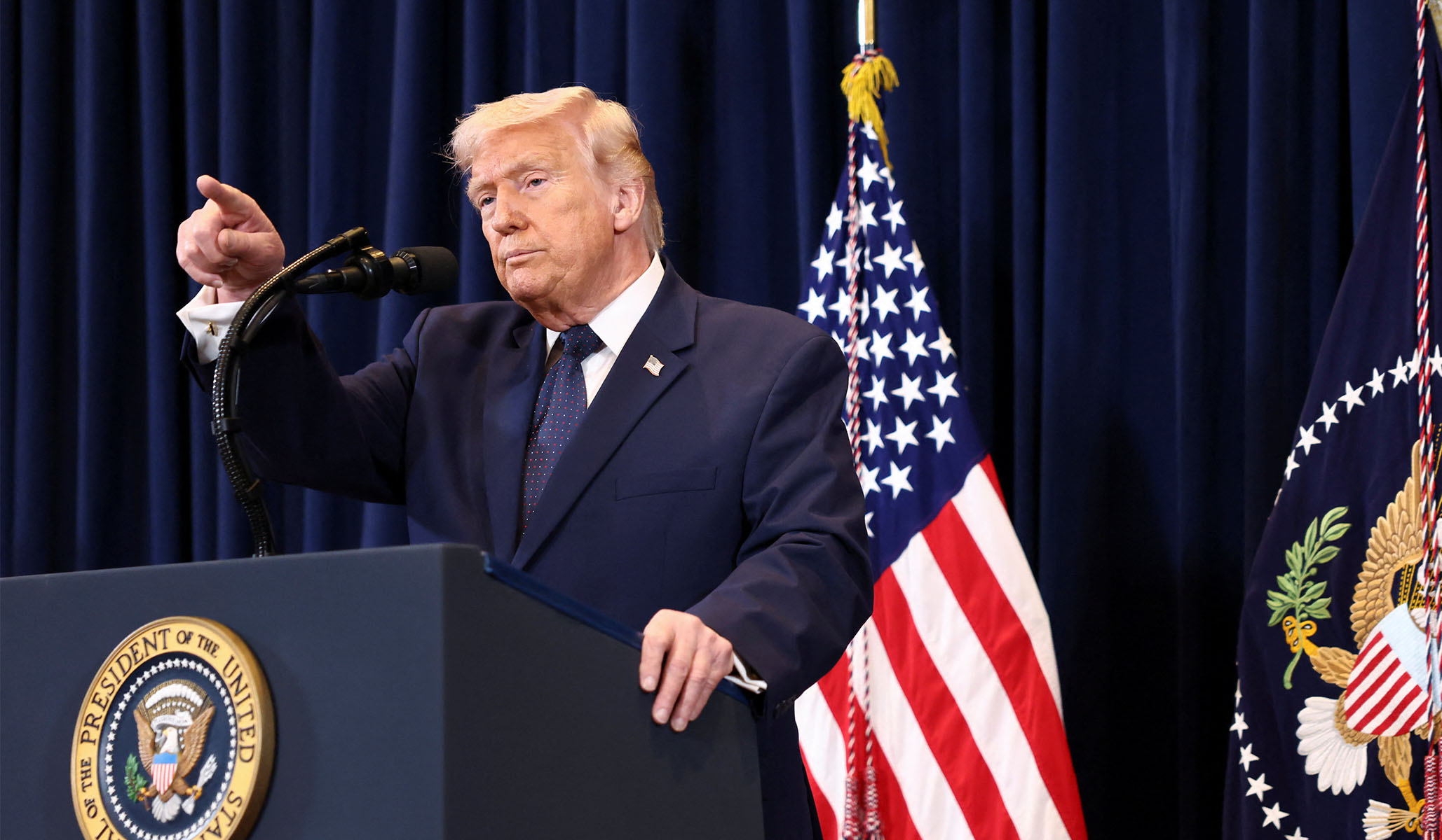 Trump’s Base Shapes Iran-Strike Debate as Public Opinion Restrains the President